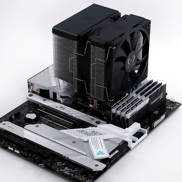 Cooler Scythe "FUMA 3", skt. universal, racire cu aer, ventilator 120 mm x 2, 1500 rpm, inaltime cooler 154mm, 6 heatpipe, "SCFM-3000" — miniatură