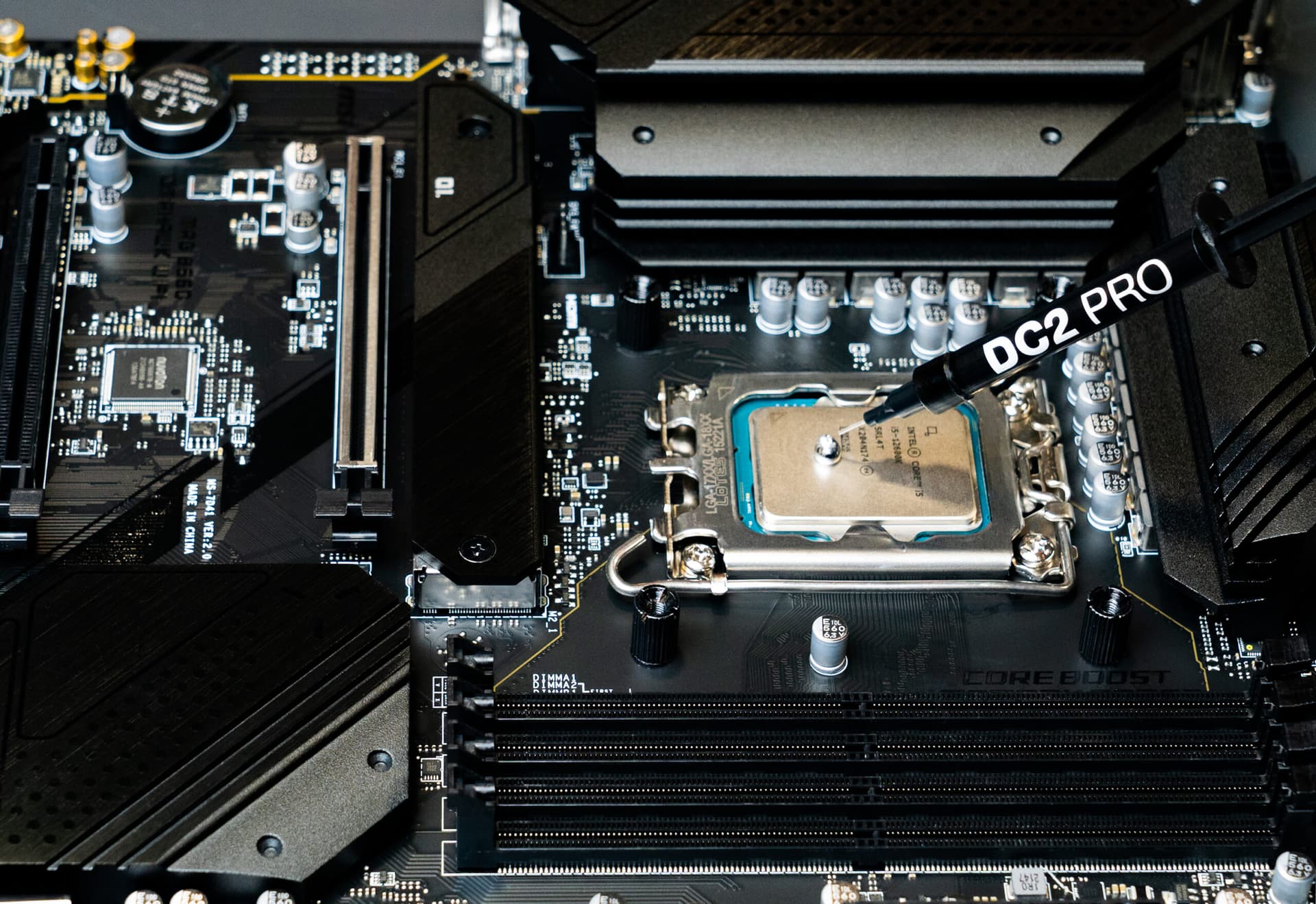 PASTA SILICONICA be quiet! "DC2 PRO", 1g, pe baza de metal lichid, conductor electric, incompatibil cu coolere cu baza Al sau cele cu tehnologia HDT "BZ005" — miniatură