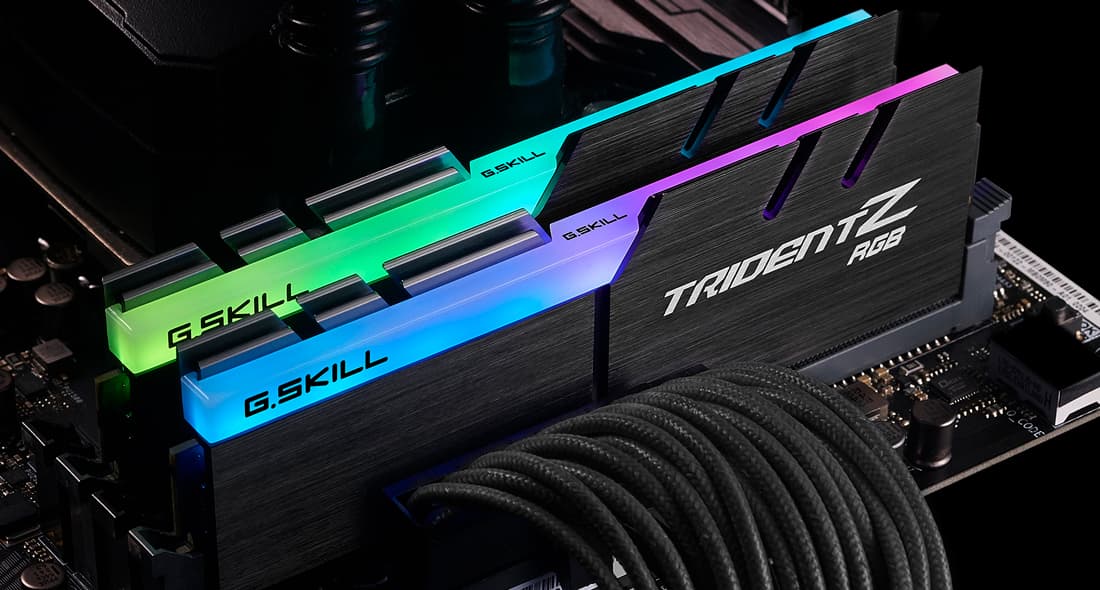 Memorie DDR4 32GB 4400- CL - 19 Trident Z RGB Dual Kit - F4-4400C19D-32GTZR "F4-4400C19D-32GTZR" — miniatură