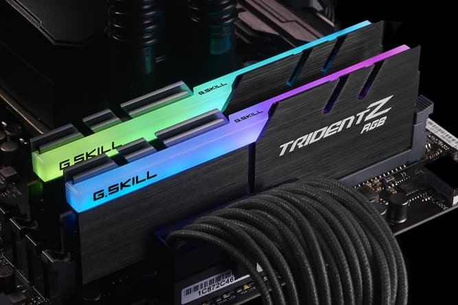 Memorie Trident Z RGB Dual Channel Kit 16GB (2x8GB) DDR4 3600MHz CL18 1.35V "F4-3600C18D-16GTZRX" — miniatură