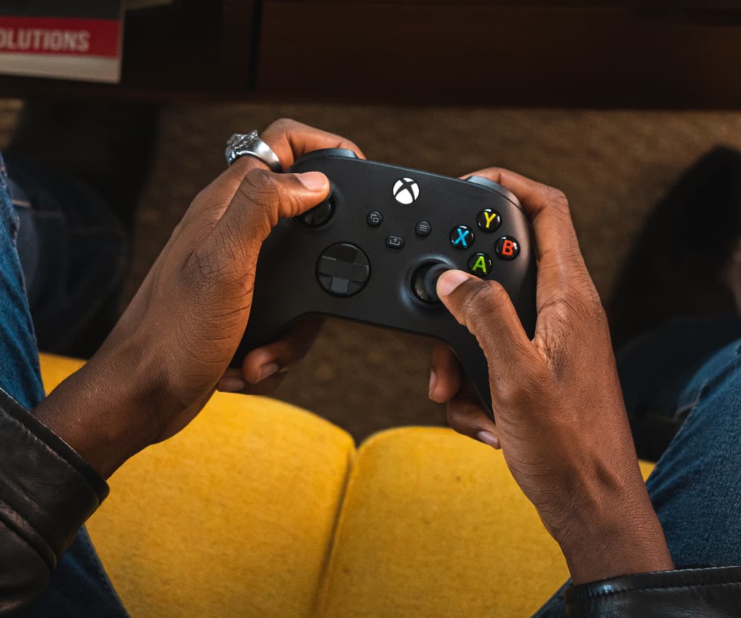 MS Xbox Controller Series Carbon Black "QAT-00009R" — miniatură