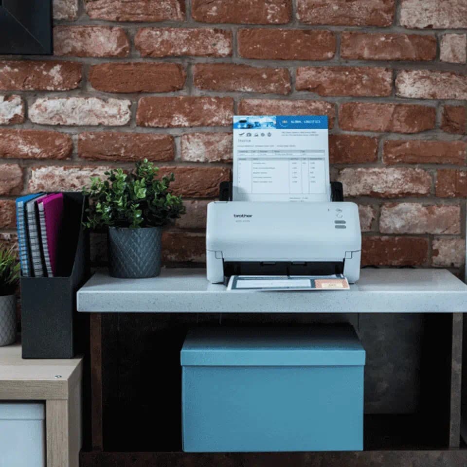 Scanner Desktop BROTHER ADS-2200, A4, Viteza de scanare duplex: 35ppm, Optiuni:, Conectivitate:USB, Scanare ambele fete:Da, ADF:50coli "ADS2200TC1" — miniatură