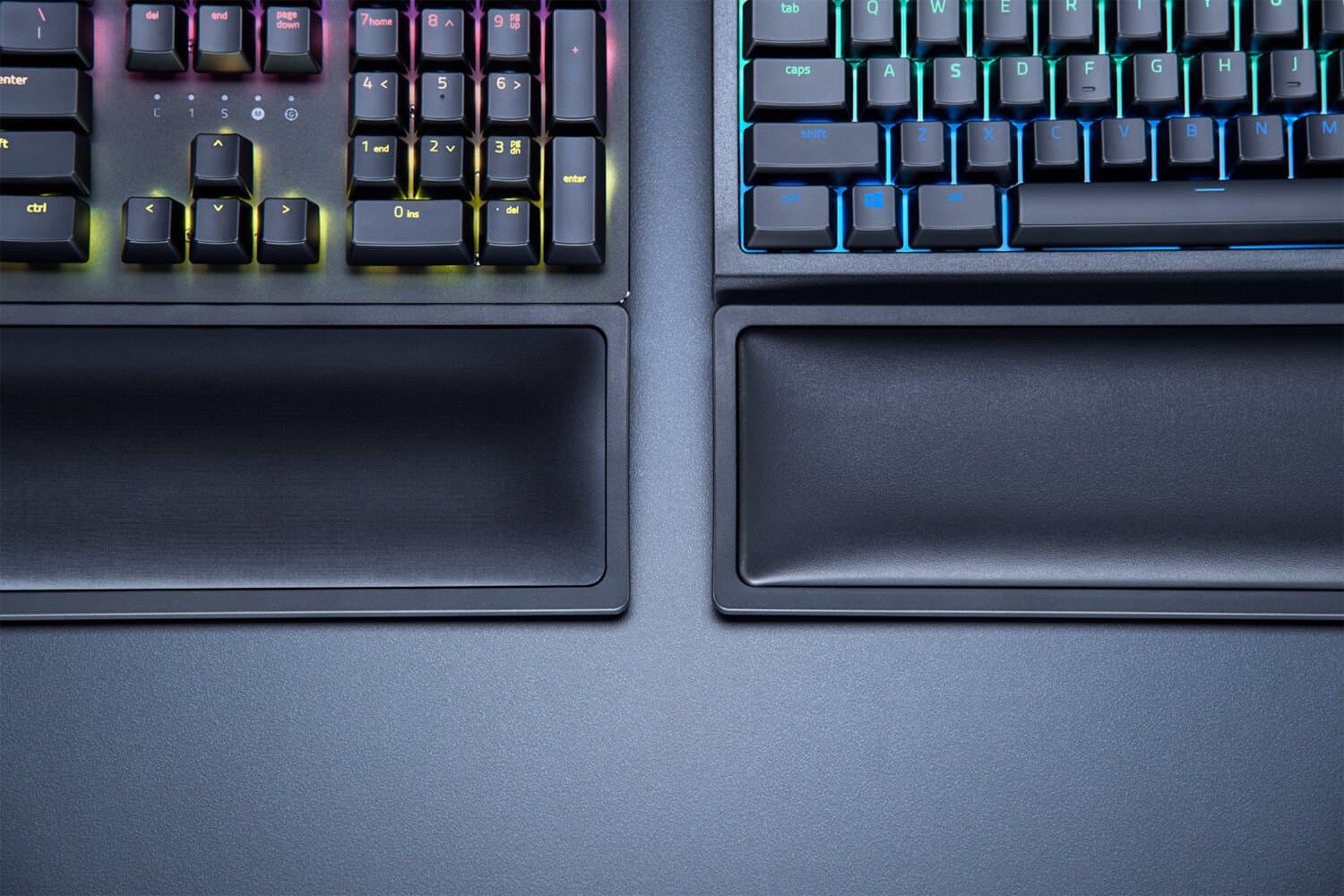 Suport de incheietura ergonomic pentru tastaturi de dimensiune completa, Negru "RC21-01470200-R3M1" — miniatură