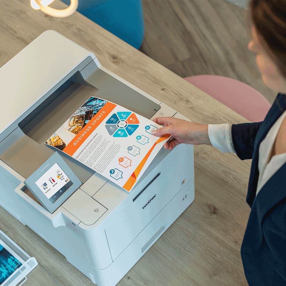 Imprimanta Laser Color Brother HL-L9470CDN, A4, Functii: Imprimare, Viteza de Printare Monocrom: 40ppm, Viteza de printare color: 40ppm, Conectivitate:USB|Ret, Duplex:Da, ADF:Nu(incl.TV 40lei) "HLL9470CDNRE1" — miniatură