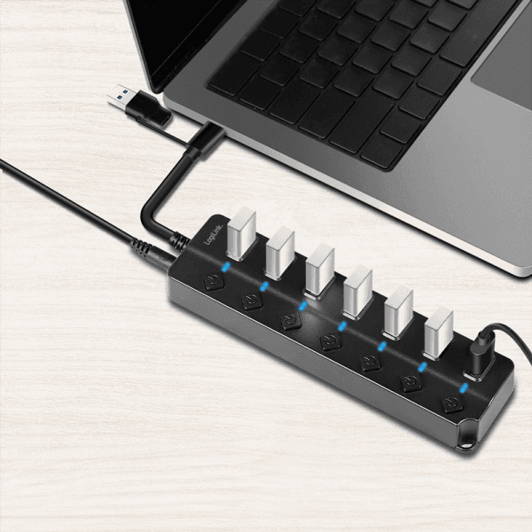 HUB extern LOGILINK, porturi USB: USB 3.0 x 7, conectare prin USB 3.2 Type C + USB-A, on/off individual, cablu 1.2 m, negru, "UA0420" — miniatură
