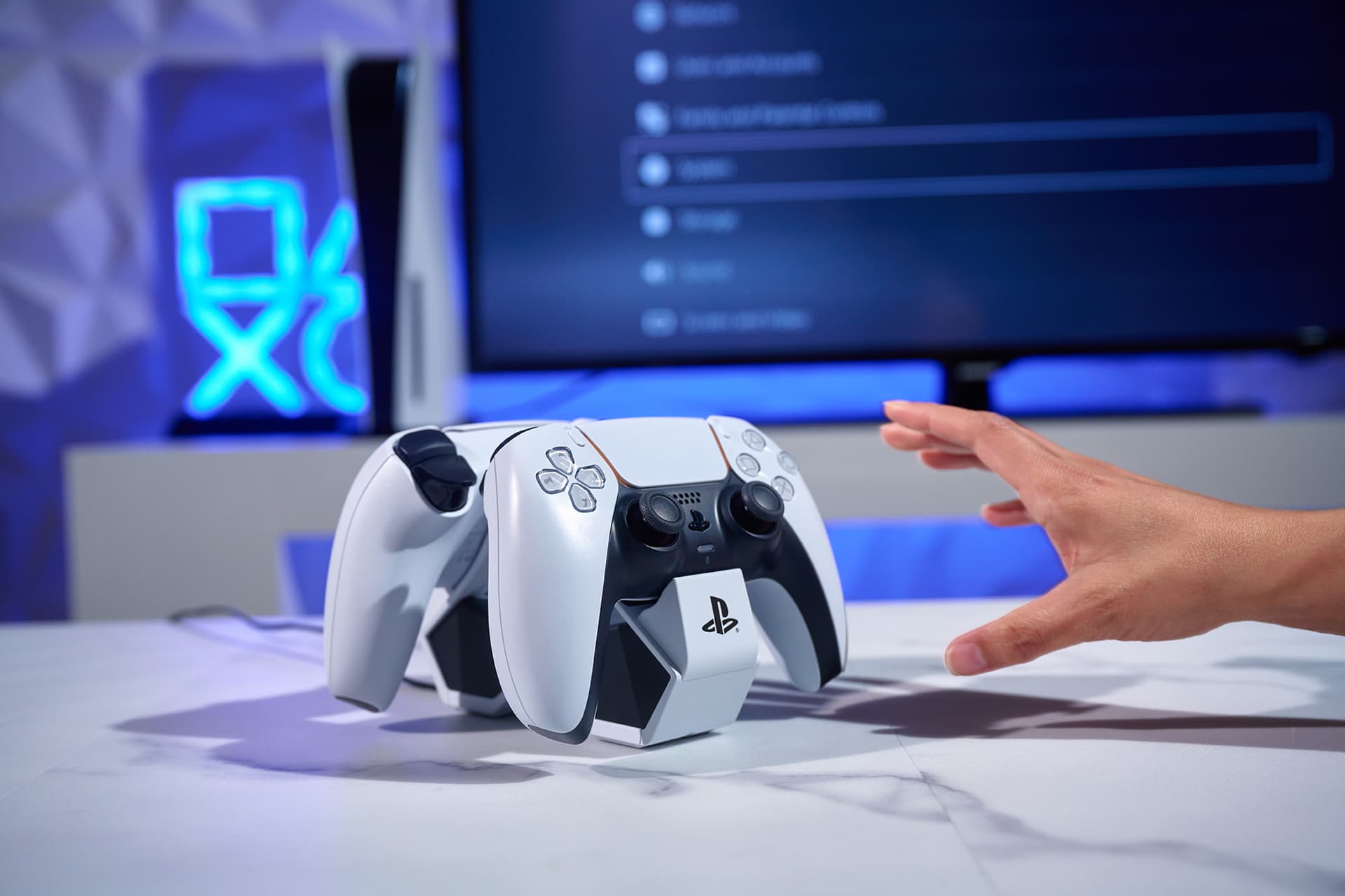 STATIE de incarcare PowerA, dubla, pentru Playstation 5, pt. controller wireless DualSense, "1522855-02" — miniatură