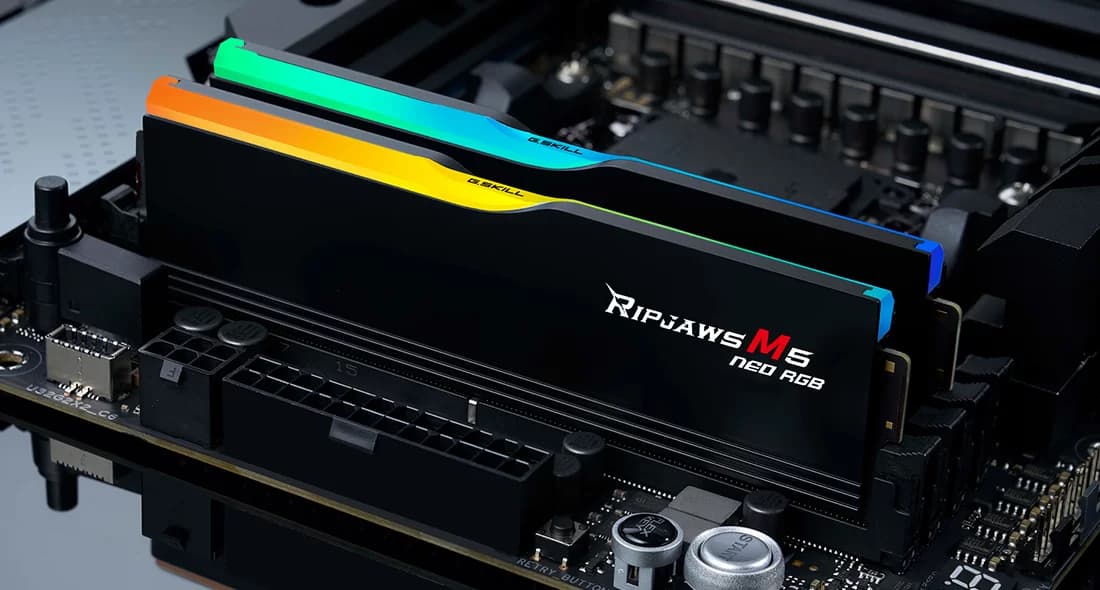 Memorie Ripjaws M5 Neo RGB 64 GB DDR5 6000 MHz CL 32 Dual Kit "F5-6000J3636F32GX2-RM5NRK" — miniatură