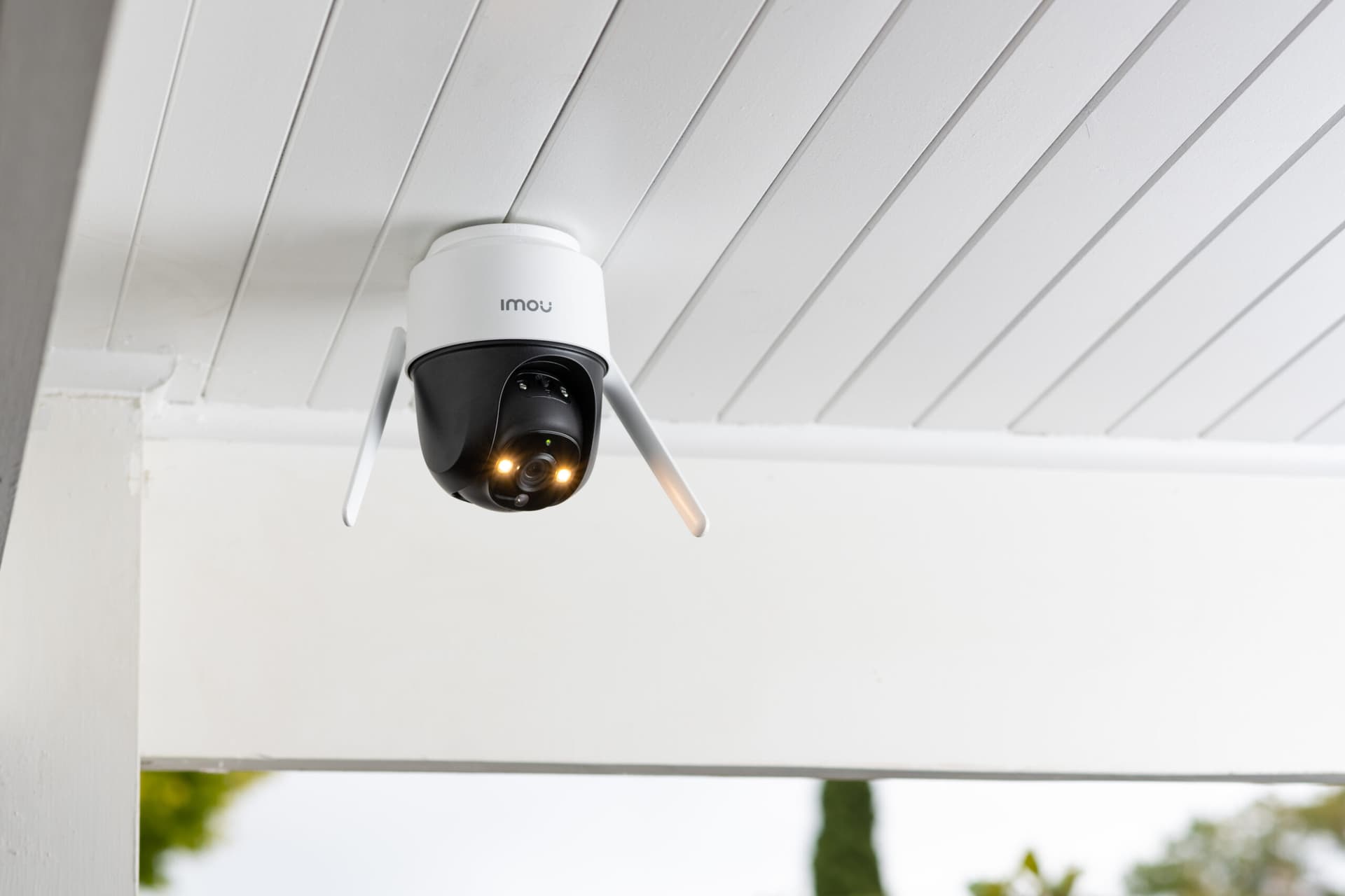 Camera de supraveghere DAHUA IMOU CRUISER IPC-S22FP IP security camera Outdoor Wi-Fi 2Mpx H.265 White, Black "IPC-S22FP" — miniatură