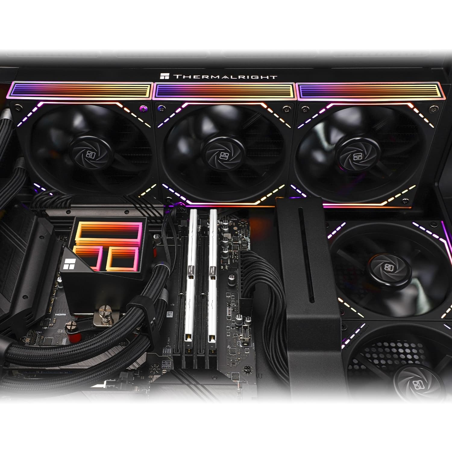 COOLER Thermalright "Frozen Infinity 360", skt. Intel si AMD, racire cu lichid, 3 x 120mm, 2000 RPM, ARGB adresabil, negru "Frozen Infinity 360 Black" — miniatură