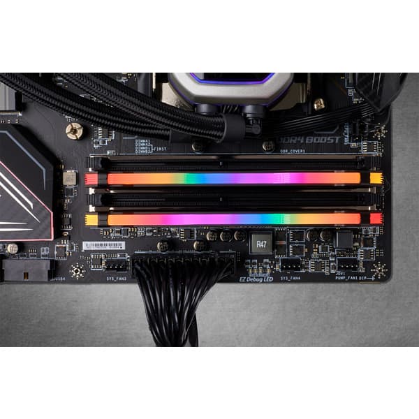 Memorie CMW16GX4M2Z2933C16 VENGEANCE RGB PRO 16GB DDR4 2933MHz CL16 "CMW16GX4M2Z2933C16" — miniatură
