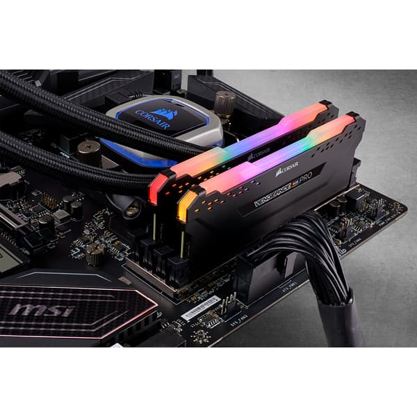 Memorie CMW16GX4M2Z2933C16 VENGEANCE RGB PRO 16GB DDR4 2933MHz CL16 "CMW16GX4M2Z2933C16" — miniatură