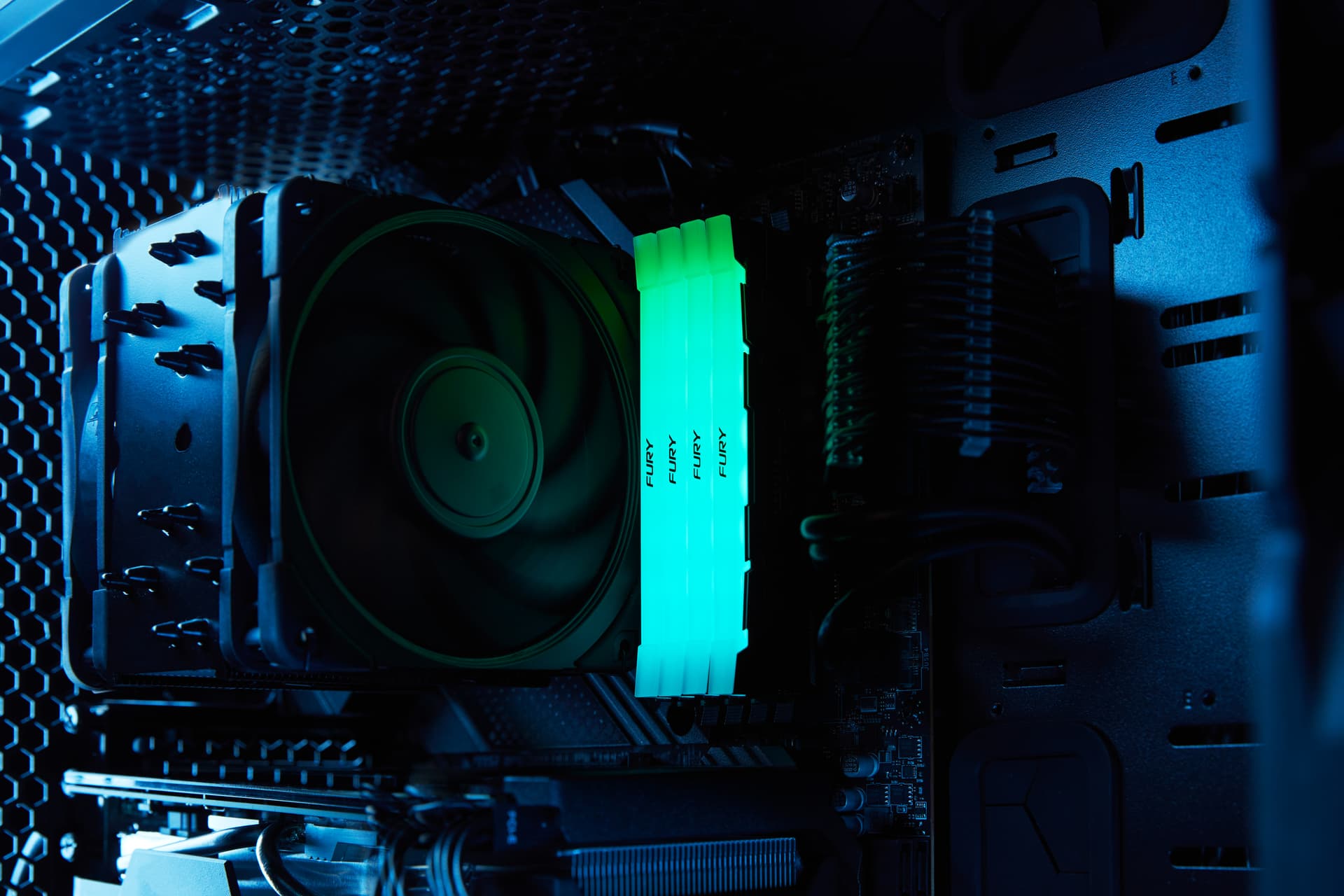 Memorie Kit Memorie Fury Renegade RGB Intel XMP 2.0, 64GB, DDR4-3600MHz, CL18, Dual Channel, Negru "KF436C18RB2AK2/64" — miniatură