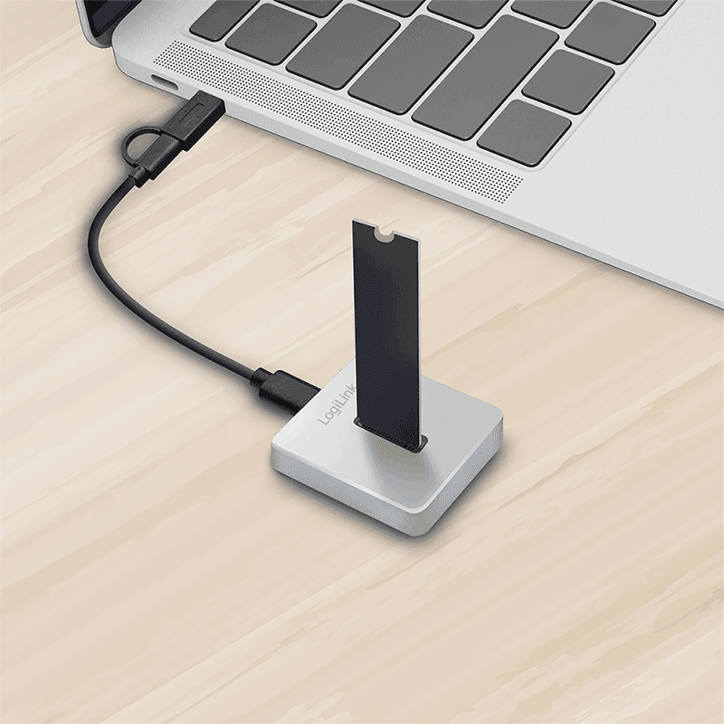 HDD DOCKING Station LOGILINK M.2 NVMe (PCIe), conectare PC USB TYPE-C 3.2 + adaptor USB-A, slot 1 x M Key 2230/2242/2260/2280/22110 mm, argintiu, "QP0034" — miniatură
