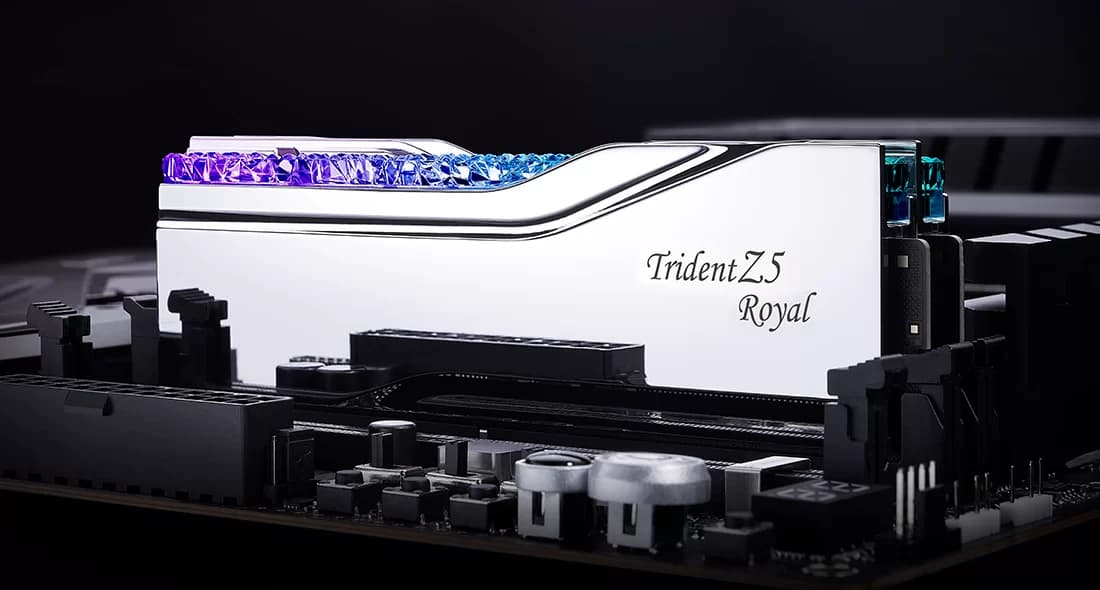 Trident Z5 Royal 32GB DDR5 6400MHz CL30 Dual Channel Kit Silver "F5-6400J3039G16GX2-TR5S" — miniatură