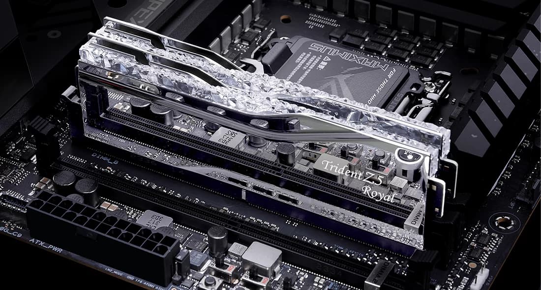 Trident Z5 Royal 32GB DDR5 6400MHz CL30 Dual Channel Kit Silver "F5-6400J3039G16GX2-TR5S" — miniatură