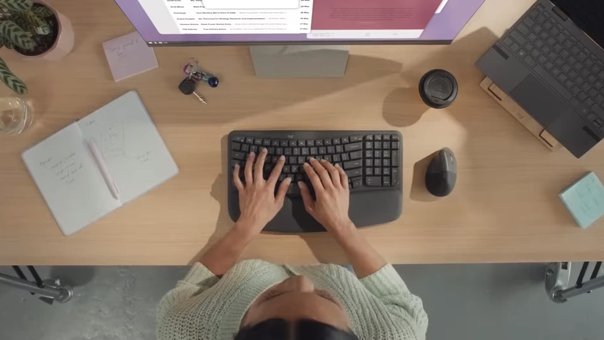 LOGITECH Wave Keys wireless ergonomic keyboard GRAPHITE (CZE-SKY) 2.4GHZ/BT UNIVERSAL "920-012307" — miniatură