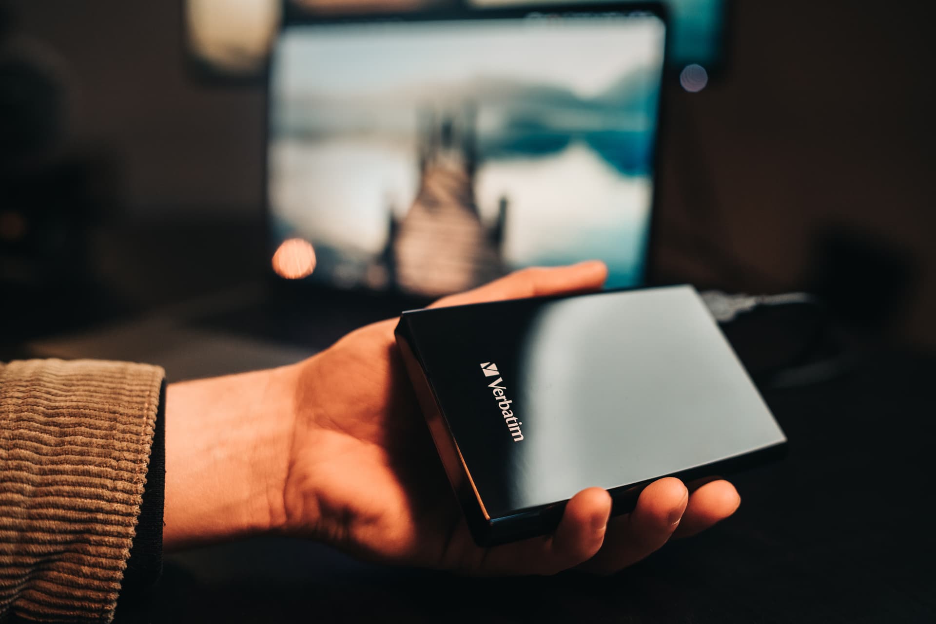 SSD extern portabil Verbatim Store 'n' Go Slim USB 3.2 Gen 1 / USB-C, 512GB, Negru,"32181" — miniatură