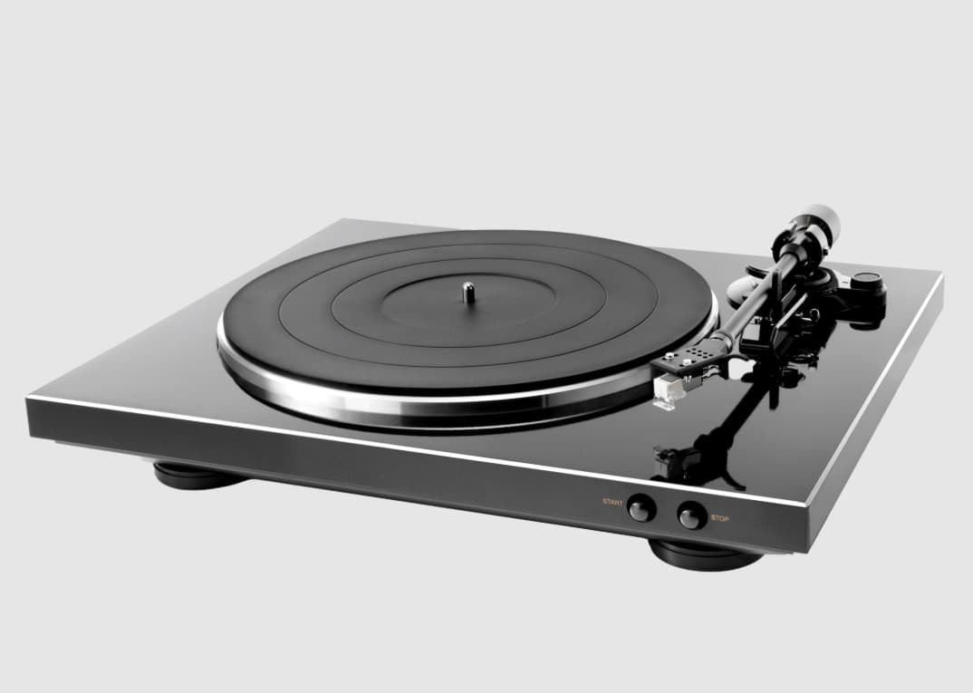 Pick-up Denon DP-300F cu preamp integrat
