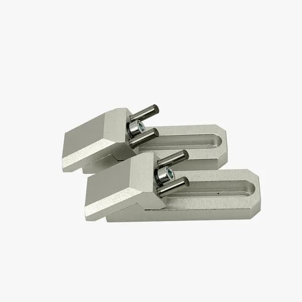 Accesoriu gravator laser Makera – Carvera Air Laser Side Clamp Set (2 buc)