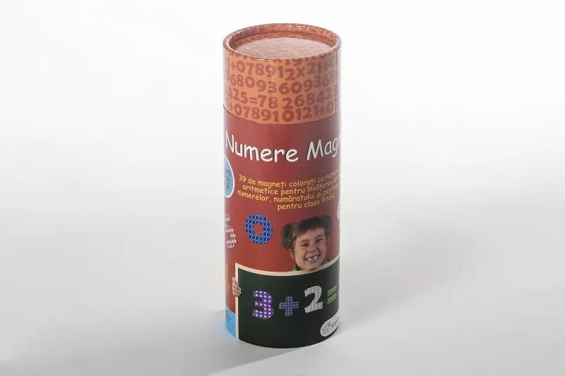 "Numere MagneticeIncanta-ti copilul cu 39 de magneți colorați cu numereși semnearitmetice pentru învățarea aritmeticii, numerelor, n umăratului,șipentru pregătirea pentru clasa întâia.Contine: 39 magnetiÎnvața-l pecopilul tău cifrele și aritmetica într-un mod creativ șidistractiv.Cifrele Magnetice